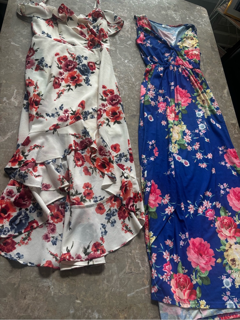 2️⃣ Women’s Dresses